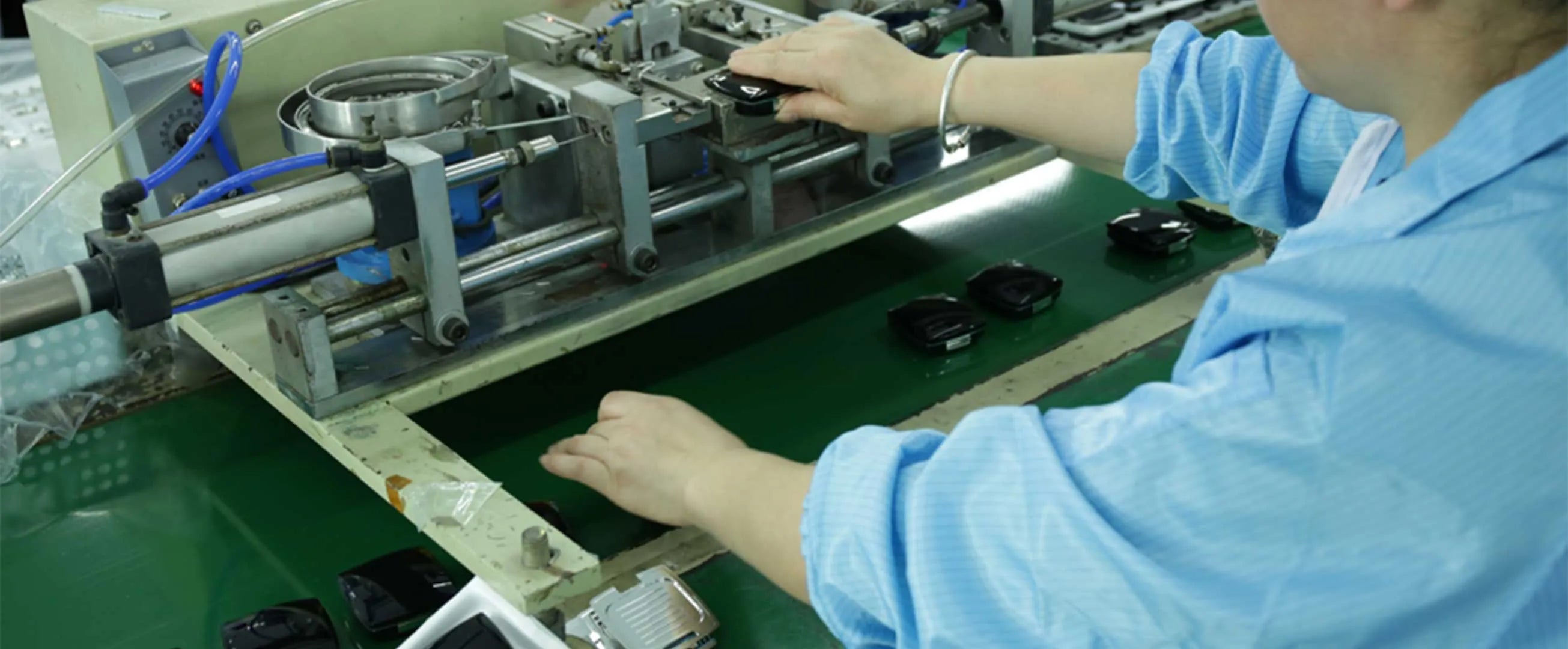 Why Beauty Brands Source from a China Cosmetic Packaging Supplier: The Manufacturing Advantages Behind the Choice