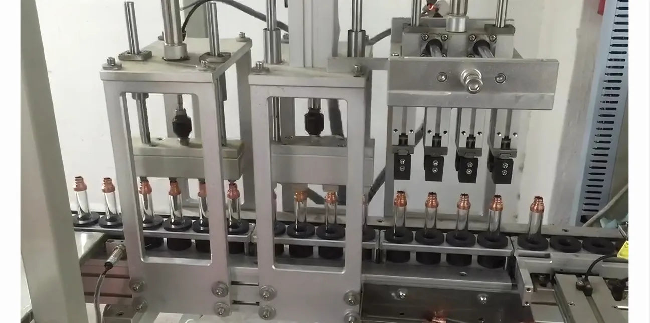 Cosmetics packaging manufacturers factory production line by KAIYA, showing cosmetic packaging production and assembly for color cosmetic containers.