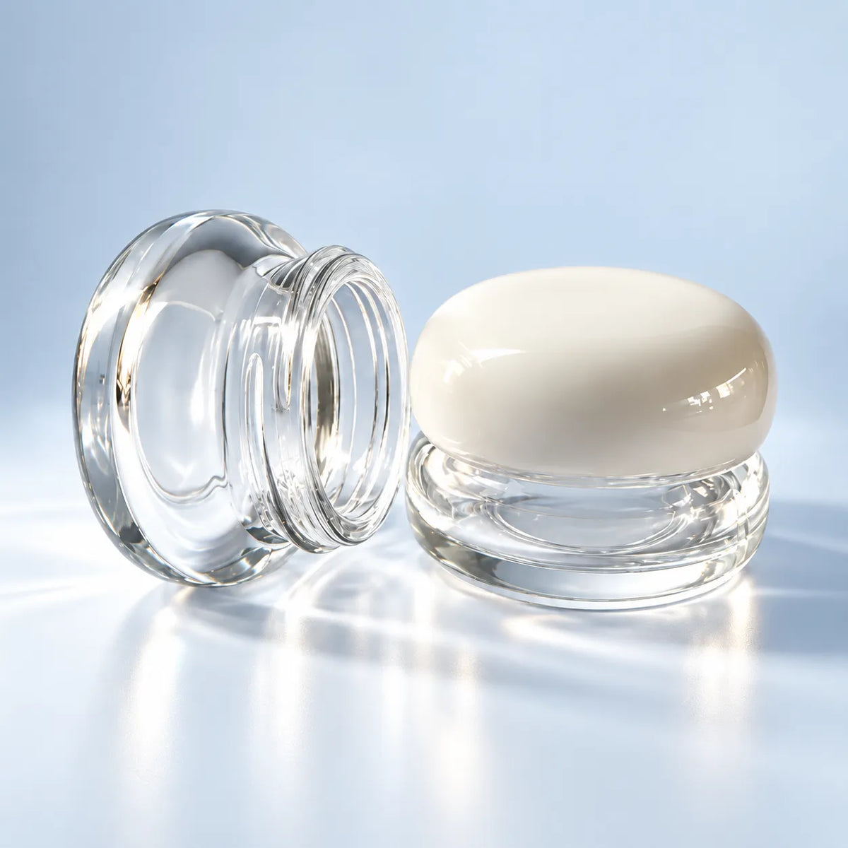 KAIYA glass lip gloss jars with clear heavy-wall design for premium cosmetic packaging