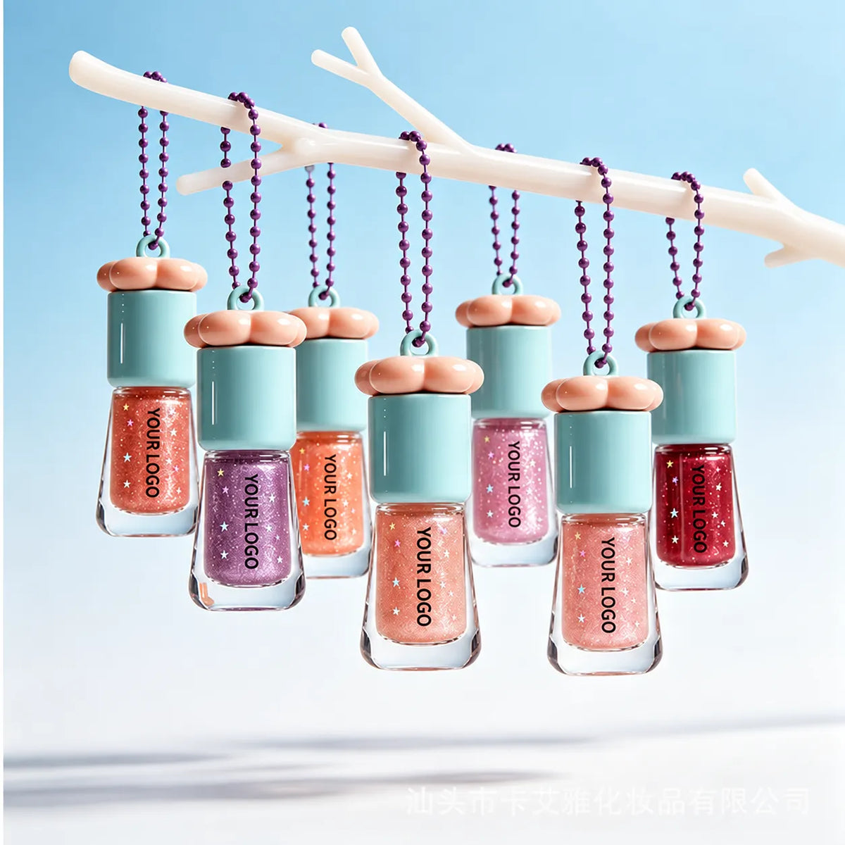 Liquid lipstick packaging for metallic and pearl formulas with transparent containers by KAIYA