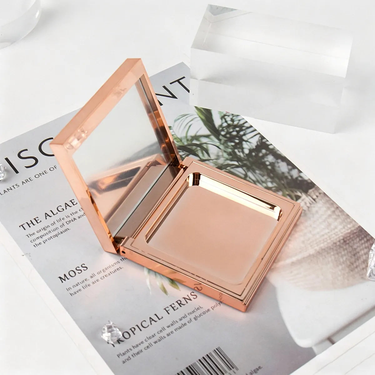 Pressed powder compact case with mirror in square design by Kaiya