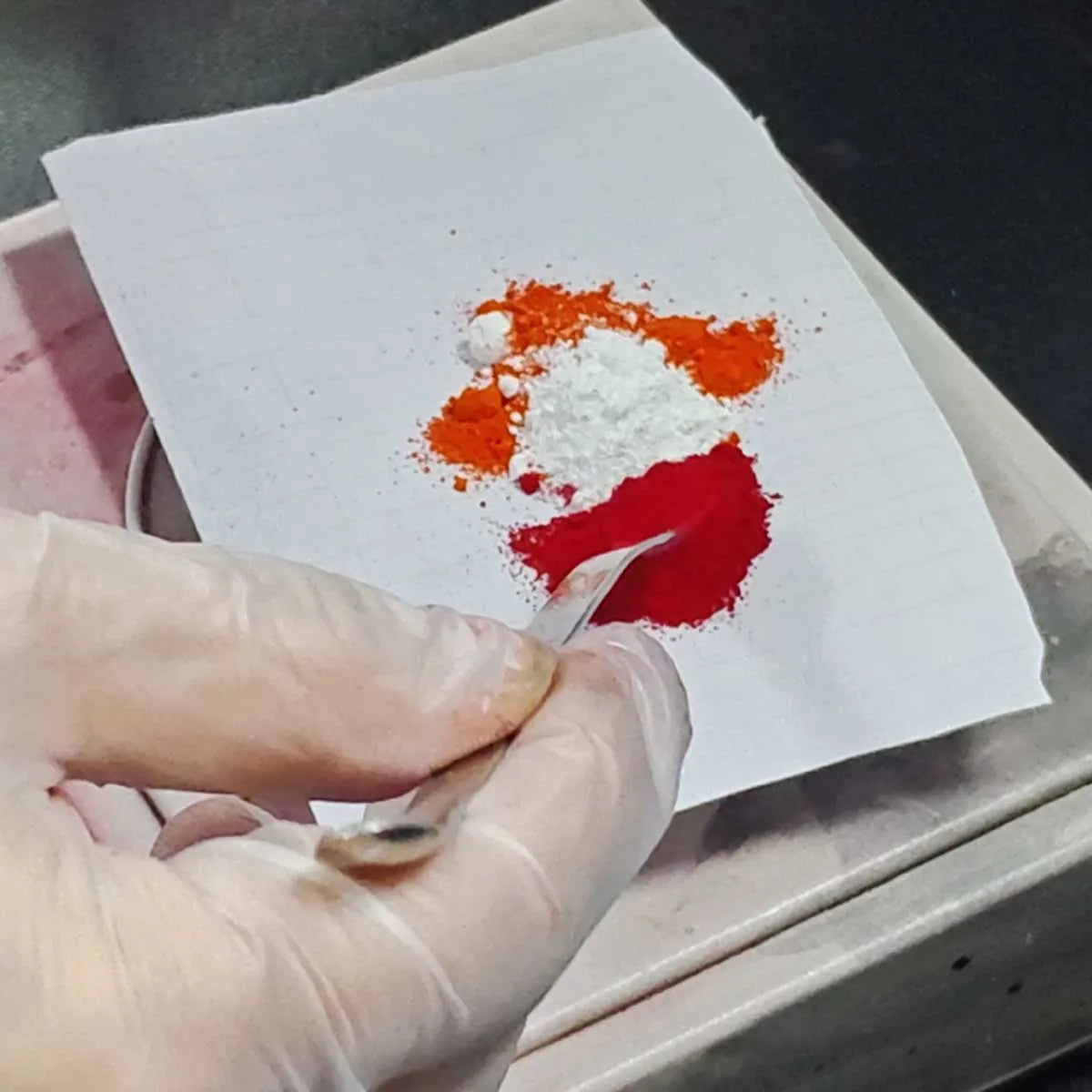 Oem cosmetics formula evaluation and lab trials for cosmetics oem services in the cosmetic product development process by kaiya.