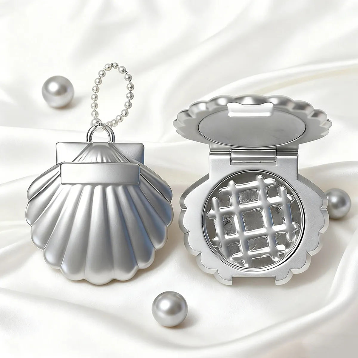 Plastic eyeshadow palette in shell shape design by Kaiya