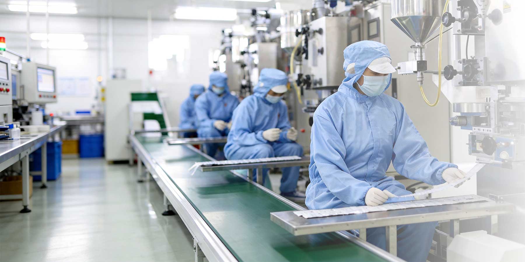 Professional factory for custom cosmetic packaging and custom makeup manufacturing