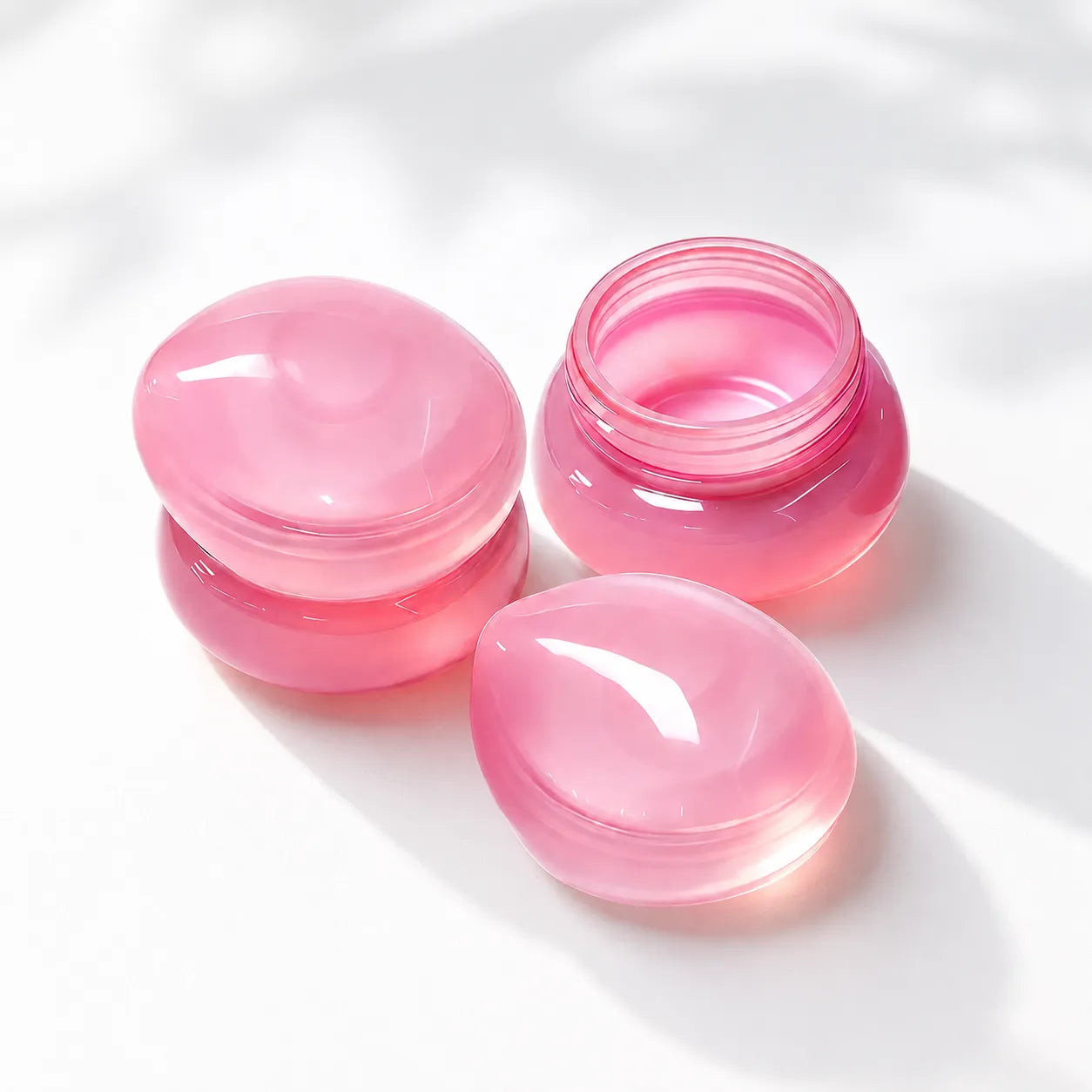 KAIYA lip balm jars and lip gloss jars in pink transparent design for lip care, lip mask, or small makeup jar packaging