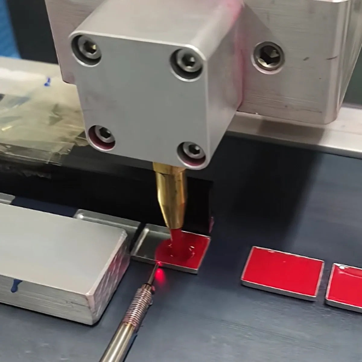 OEM cosmetic manufacturer KAIYA showing automated makeup production process for finished color cosmetics manufacturing.